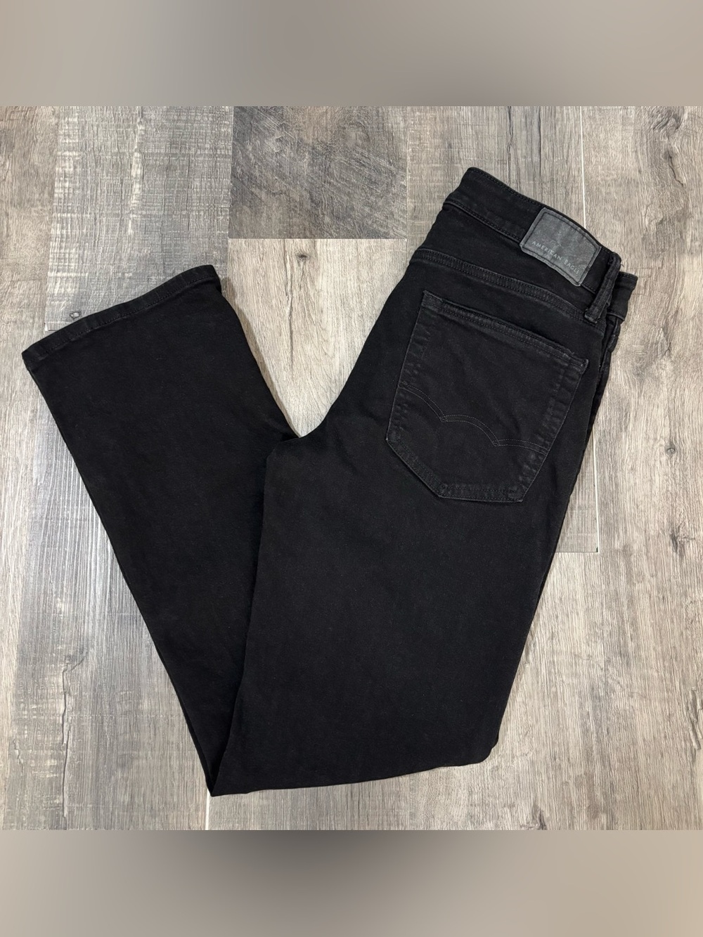 American Eagle Men's Original Bootcut Jeans, 31x32 (Measures 30.5" Inseam), GUC